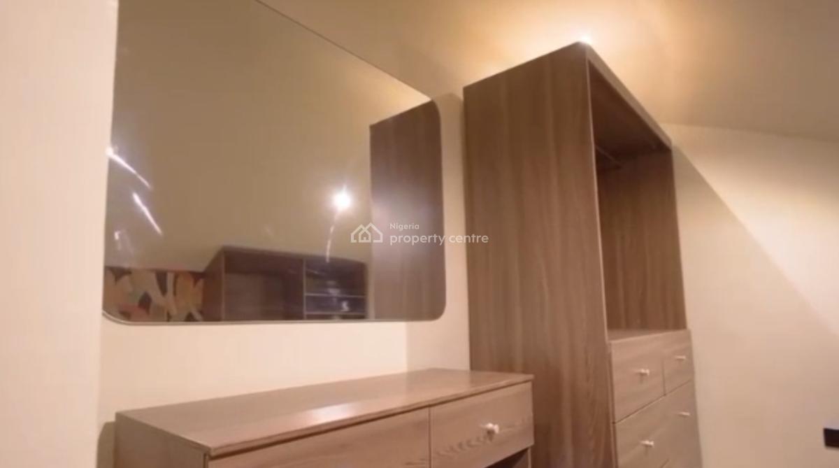 Cozy One Bedroom Apartment with Ps5 Game, Lekki Phase 1, Lekki, Lagos, Flat / Apartment Short Let
