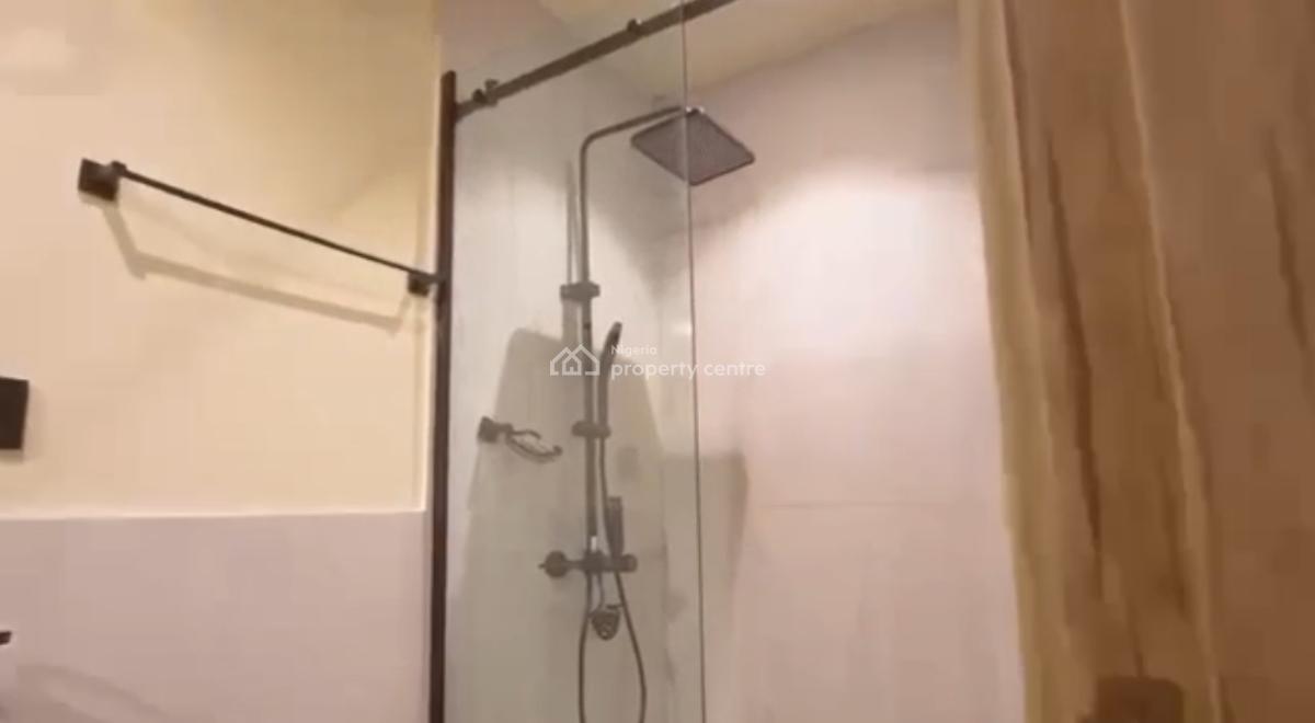 Cozy One Bedroom Apartment with Ps5 Game, Lekki Phase 1, Lekki, Lagos, Flat / Apartment Short Let