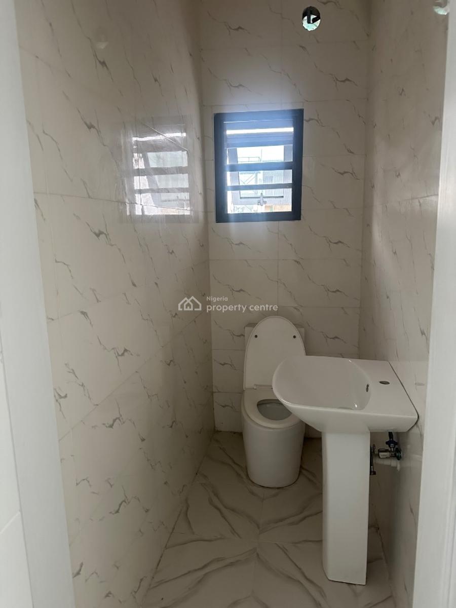 3bedroom Apartment with Bq (5ft Floor), Babalola Gardens Off Freedom Way, Lekki Phase 1, Lekki, Lagos, Flat / Apartment for Sale