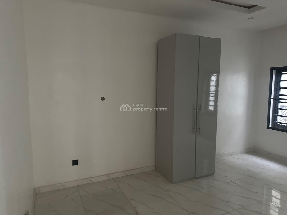 3bedroom Apartment with Bq (5ft Floor), Babalola Gardens Off Freedom Way, Lekki Phase 1, Lekki, Lagos, Flat / Apartment for Sale