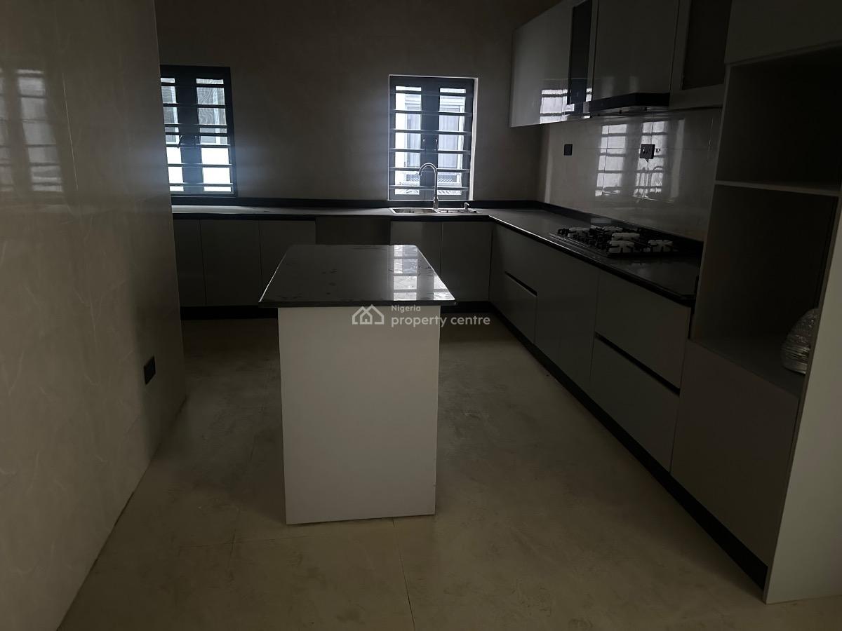 3bedroom Apartment with Bq (5ft Floor), Babalola Gardens Off Freedom Way, Lekki Phase 1, Lekki, Lagos, Flat / Apartment for Sale