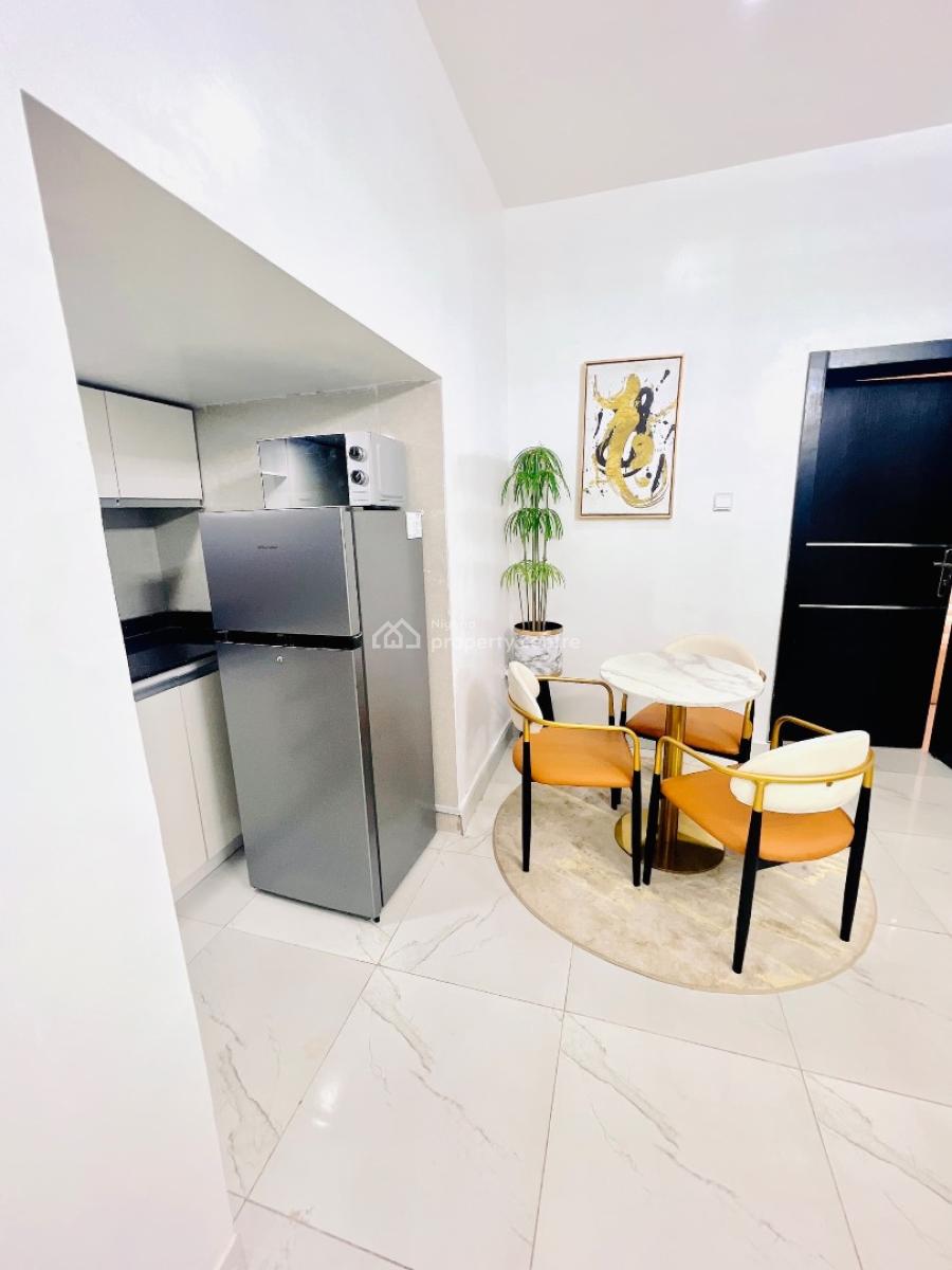 Tastefully Furnished 1-bedroom Apartment, Salem Ikate Lekki, Ikate, Lekki, Lagos, Flat / Apartment Short Let