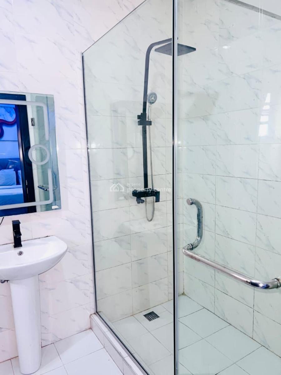 Tastefully Furnished 1-bedroom Apartment, Salem Ikate Lekki, Ikate, Lekki, Lagos, Flat / Apartment Short Let