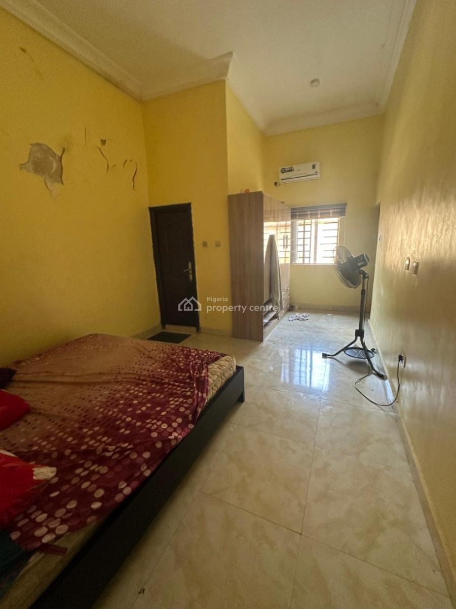 Well Finished 2bedroom Apartment, in an Estate Gwarinpa Extension, Gwarinpa, Abuja, Flat / Apartment for Rent