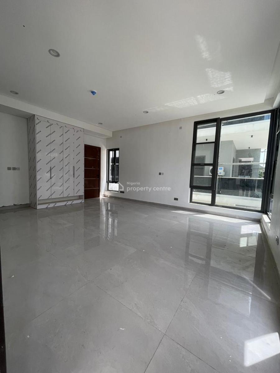 Spacious  6 Bedroom Fully  Detached Duplex with Pool, Gym, Study Room,, Swimming Pool• Gym• Entertainment Area• 2bq• Ensuite Rooms • Aesthetic, Old Ikoyi, Ikoyi, Lagos, Detached Duplex for Sale