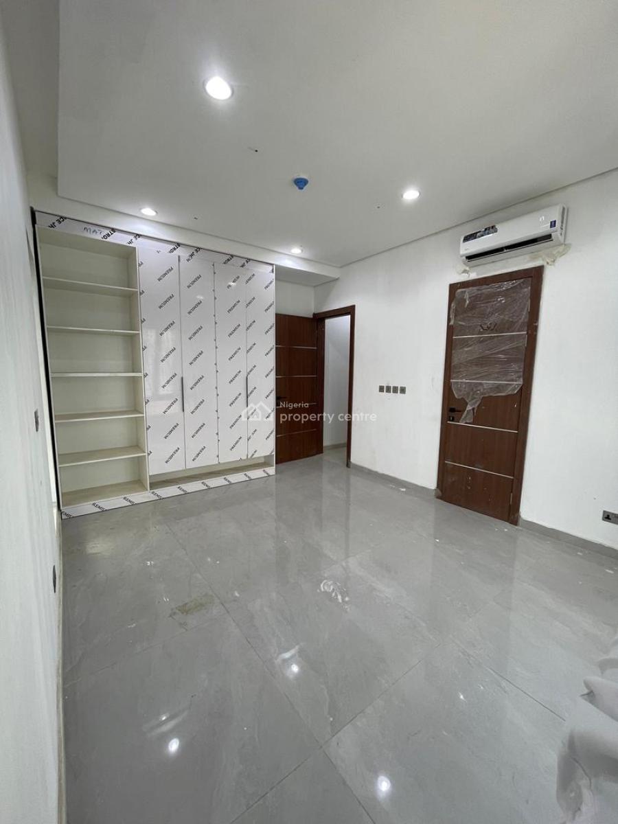Spacious  6 Bedroom Fully  Detached Duplex with Pool, Gym, Study Room,, Swimming Pool• Gym• Entertainment Area• 2bq• Ensuite Rooms • Aesthetic, Old Ikoyi, Ikoyi, Lagos, Detached Duplex for Sale