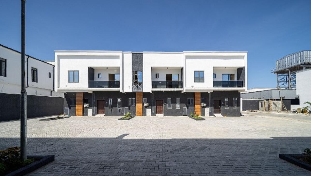 5bedrooms Semi Detached Duplex with Bq, Opposite Hotel 2020, Wuye, Abuja, House for Sale