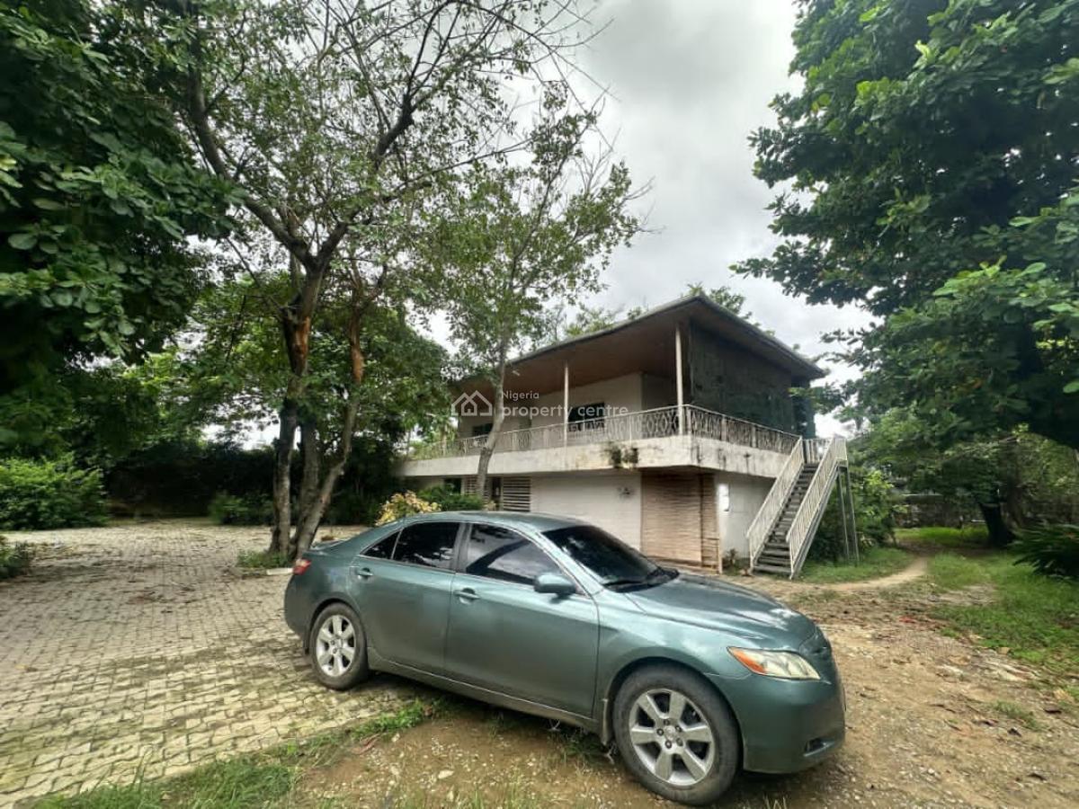 Detached Building - 5 Rooms, 2 Hall on 1800sqm, Off Isaac John Street, Ikeja Gra,, Ikeja Gra, Ikeja, Lagos, Detached Duplex for Rent