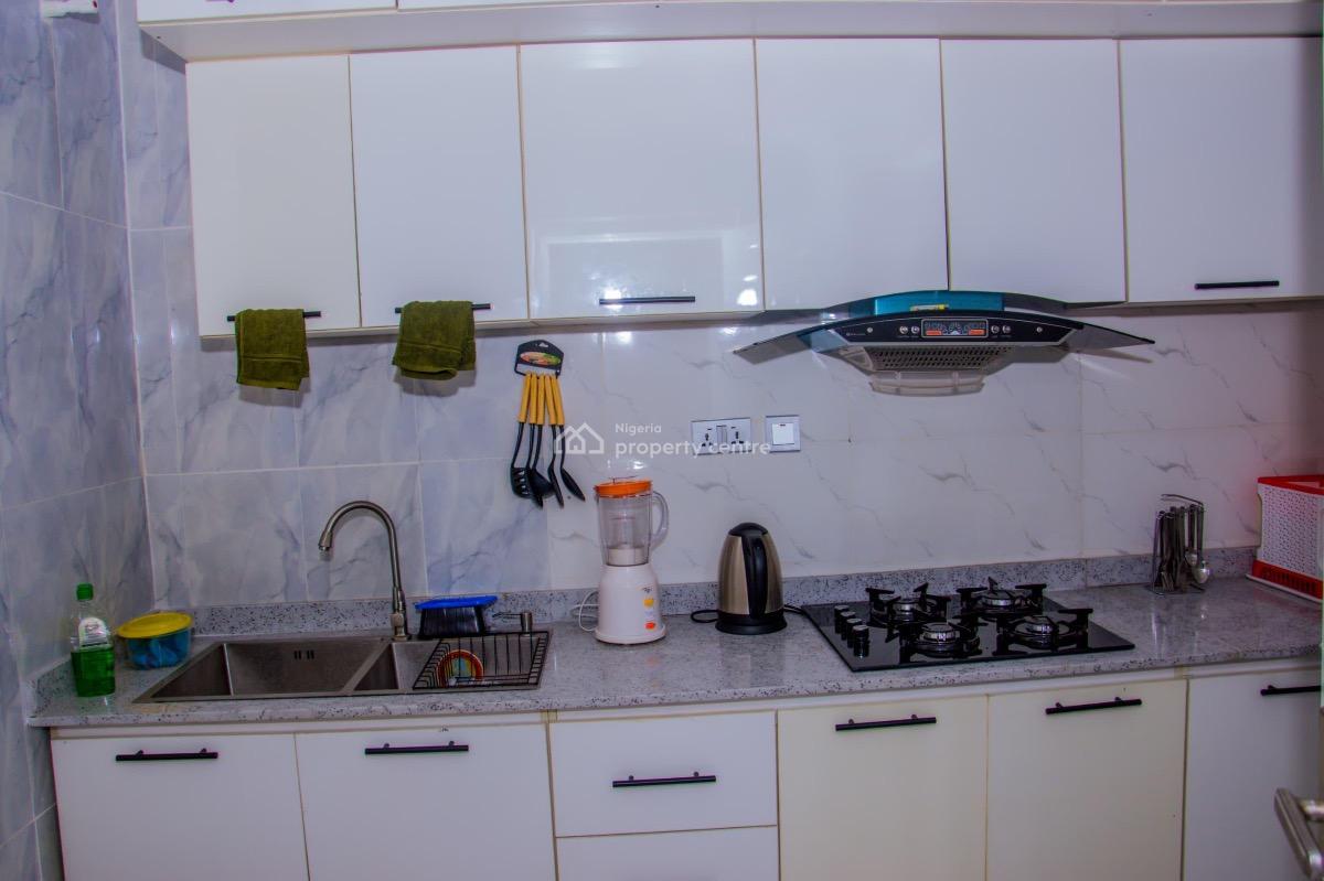 2 Bedroom Fully Furnished Apartment with Solar Inverter, Ologolo, Lekki, Lagos, Flat / Apartment for Rent