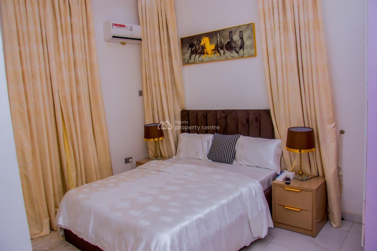 2 Bedroom Fully Furnished Apartment with Solar Inverter, Ologolo, Lekki, Lagos, Flat / Apartment for Rent