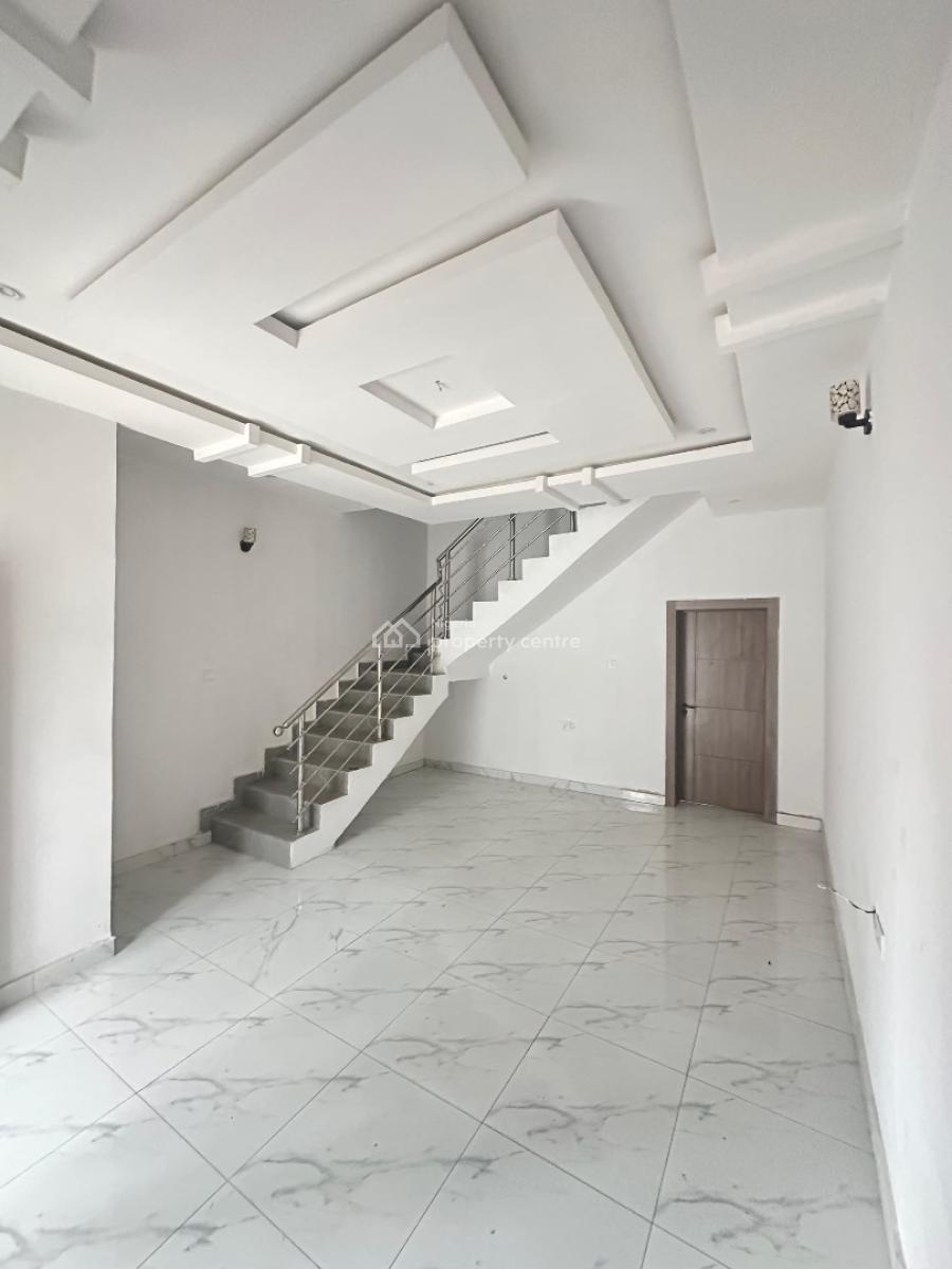 2 Bedroom Terrace Duplex, Ologolo, Lekki, Lagos, Flat / Apartment for Rent