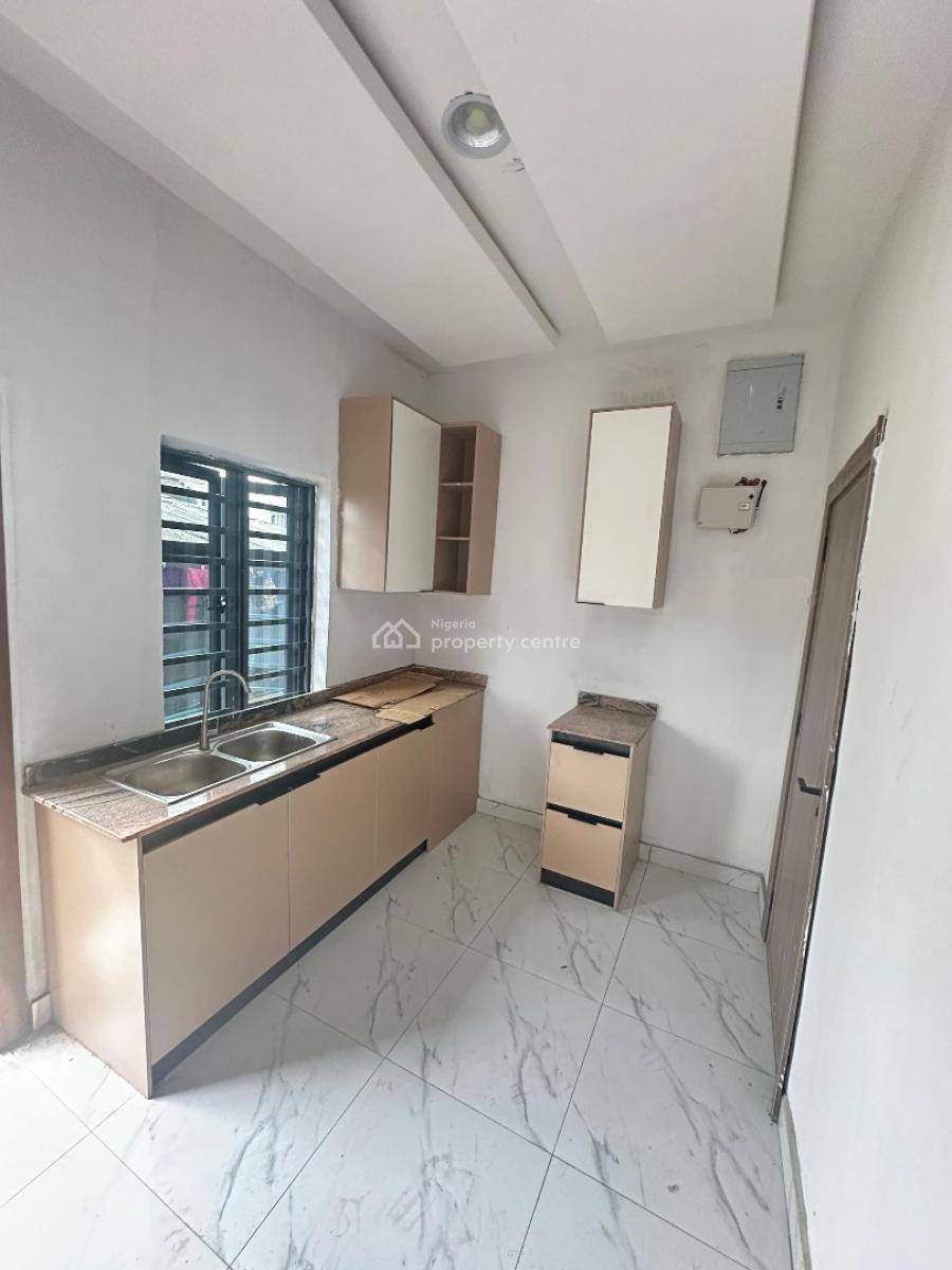 2 Bedroom Terrace Duplex, Ologolo, Lekki, Lagos, Flat / Apartment for Rent