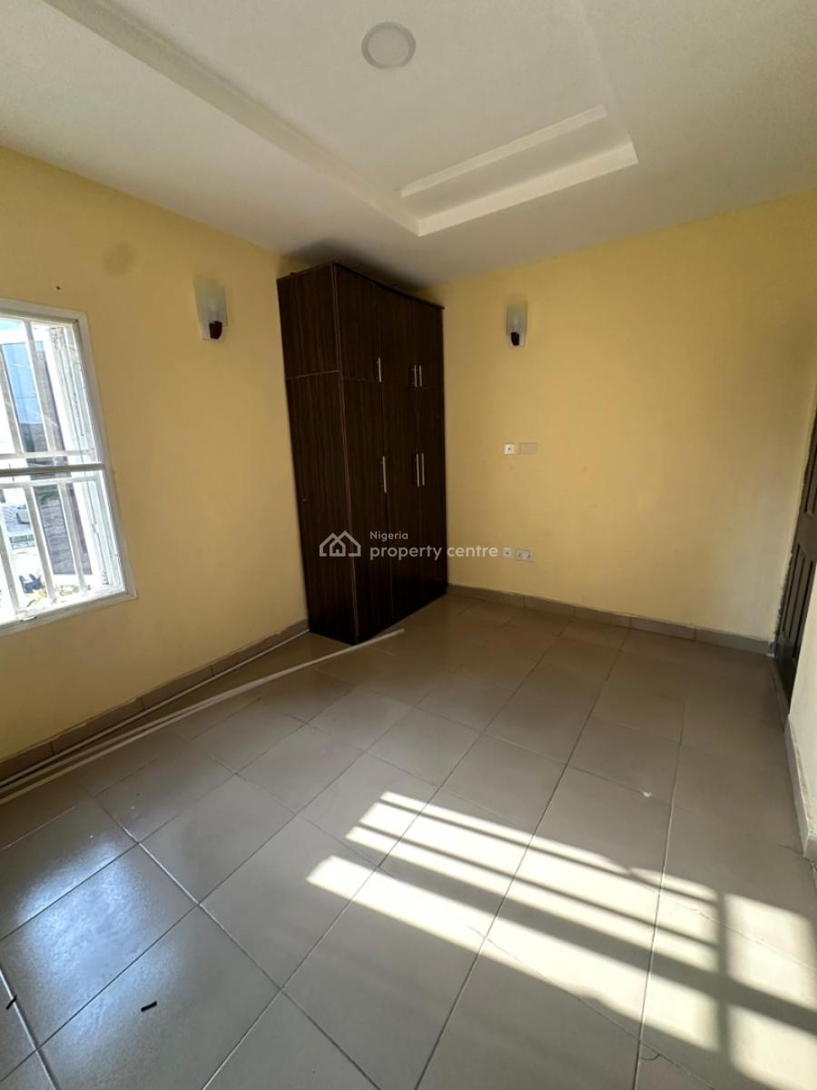 Well Finished 2bedroom Apartment, in an Estate Around Belham Karsana Gwarinpa Extension, Gwarinpa, Abuja, Flat / Apartment for Rent