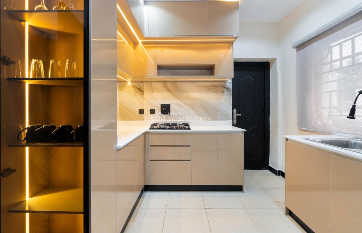Well-furnished 3-bedroom Apartment for Comfort, Oniru, Victoria Island (vi), Lagos, Flat / Apartment Short Let
