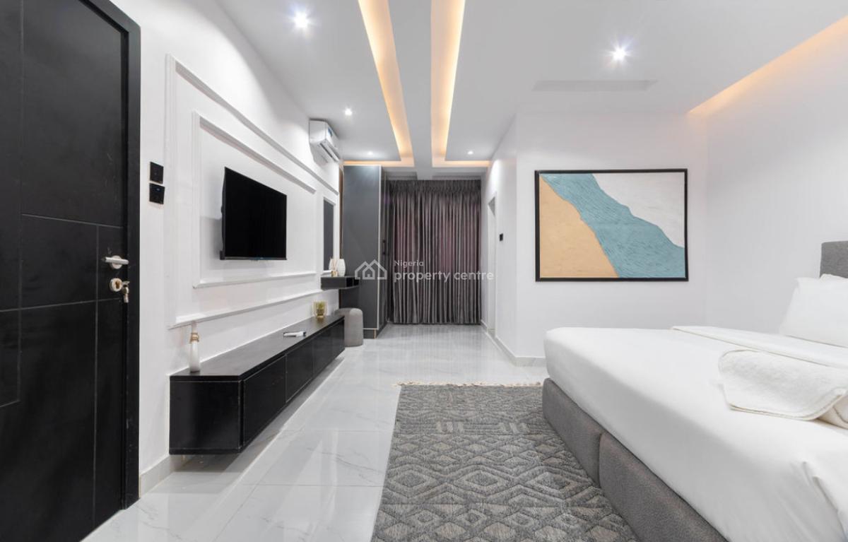 Tastefully Furnished 2-bedroom Apartment, Admiralty, Lekki Phase 1, Lekki, Lagos, Flat / Apartment Short Let