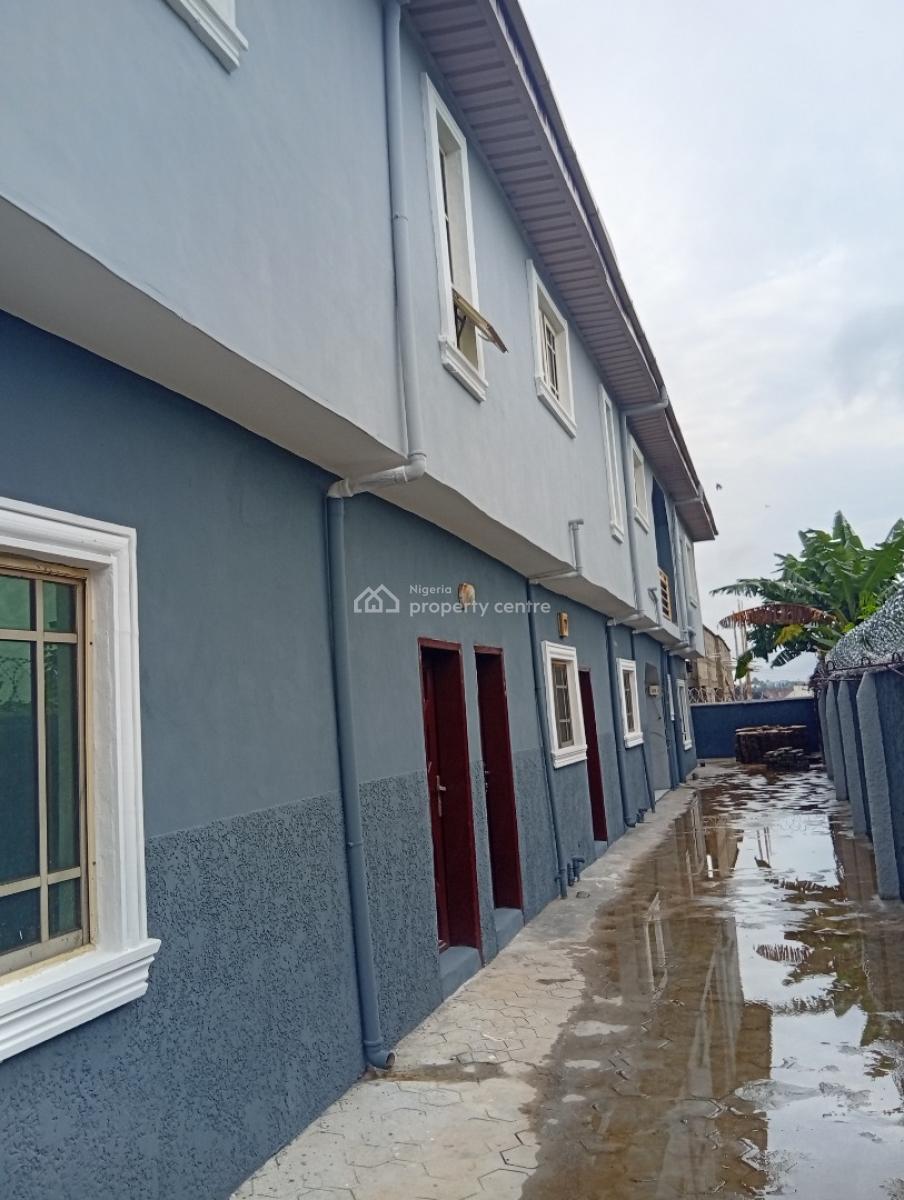 a Very Spacious 3 Bedroom with Steady Light, Opic Area 1, Agbara-igbesa, Lagos, Flat / Apartment for Rent