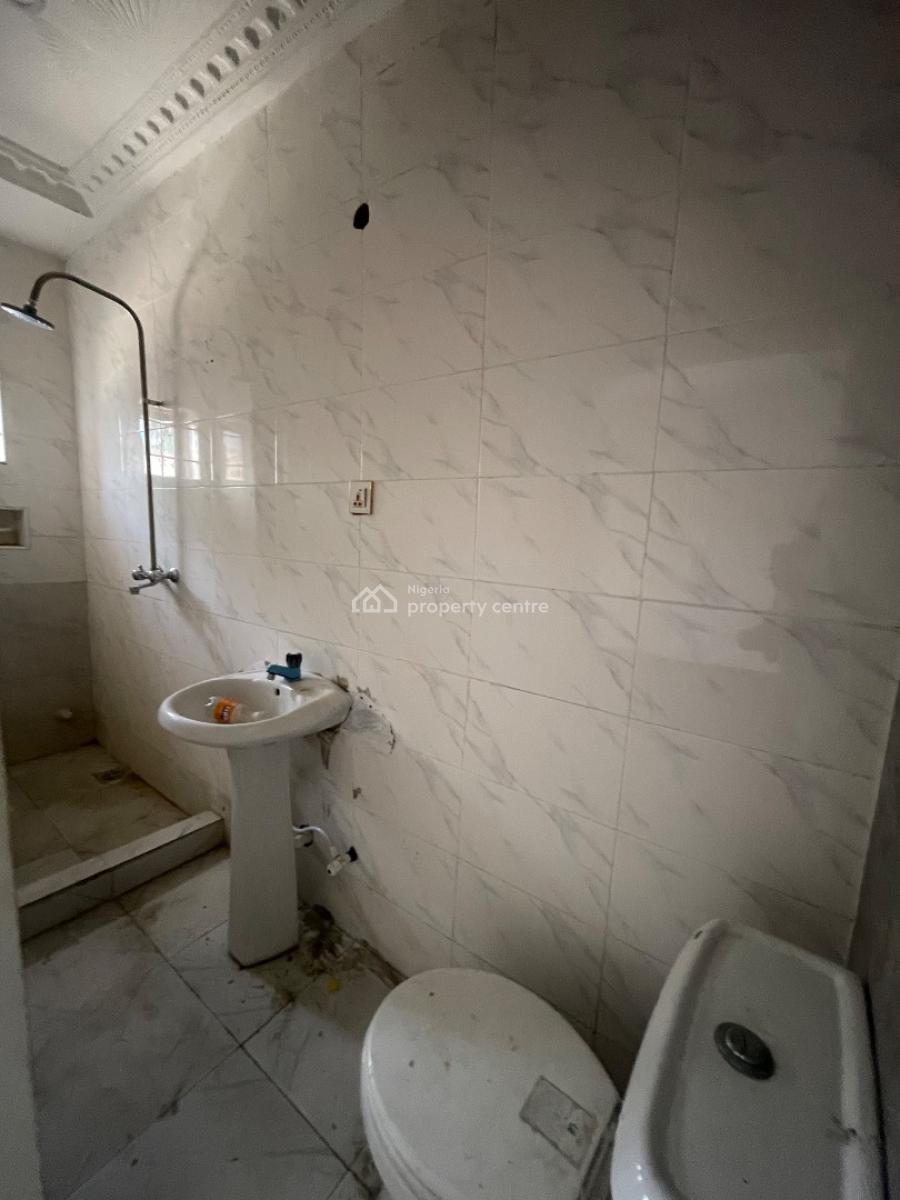 Spacious Mini Flat, Lekki Phase 1, Lekki, Lagos, Mini Flat (room and Parlour) for Rent