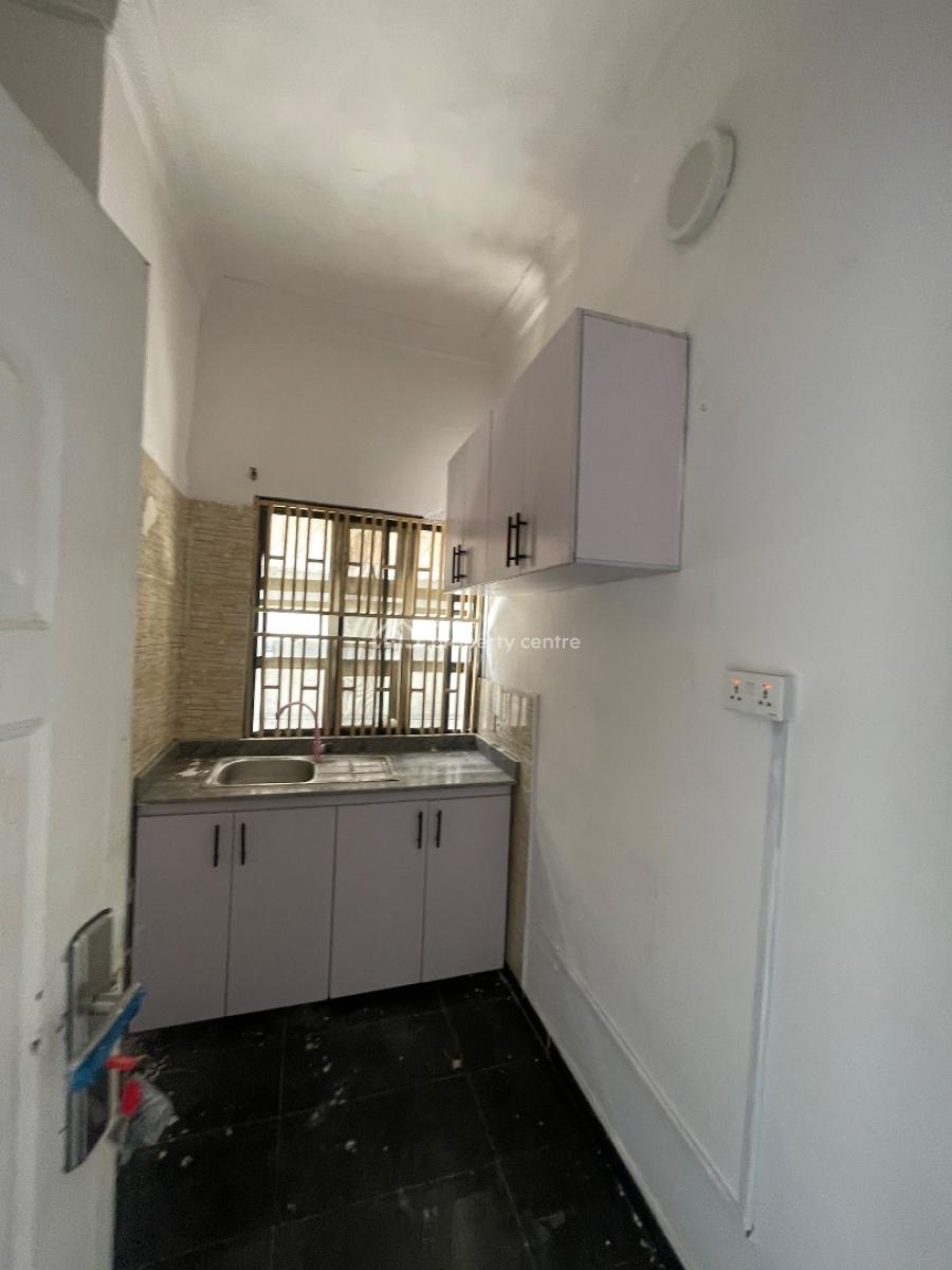 Spacious Mini Flat, Lekki Phase 1, Lekki, Lagos, Mini Flat (room and Parlour) for Rent