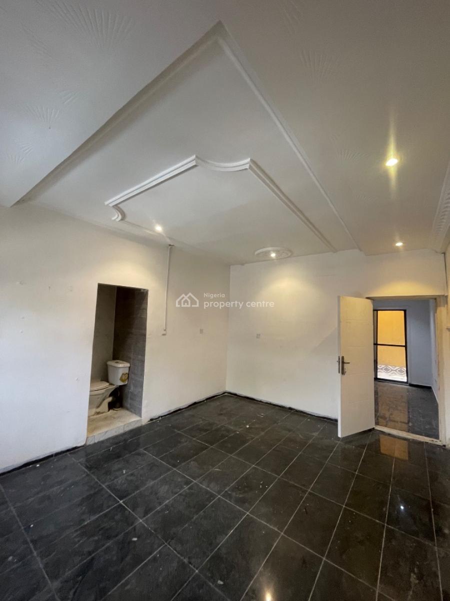 Standard Mini Flat, Lekki Phase 1, Lekki, Lagos, Mini Flat (room and Parlour) for Rent