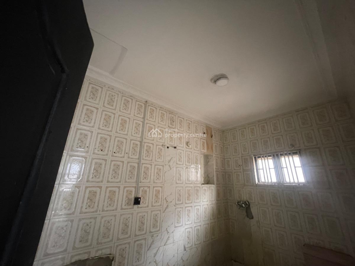 Standard Mini Flat, Lekki Phase 1, Lekki, Lagos, Mini Flat (room and Parlour) for Rent