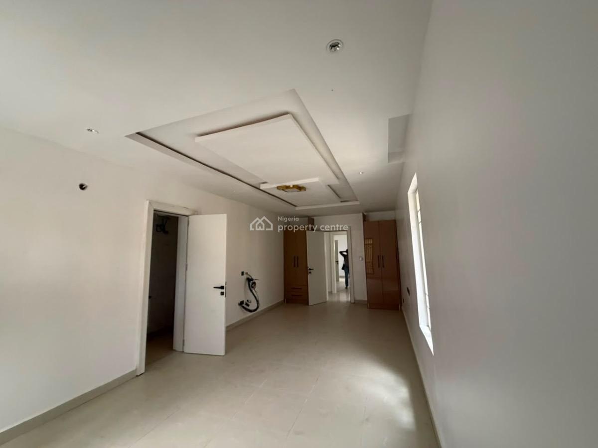 Contemporary 4-bedroom Terrace Duplex -- Spacious & Comfortable Living, Guzape District, Abuja, House for Rent