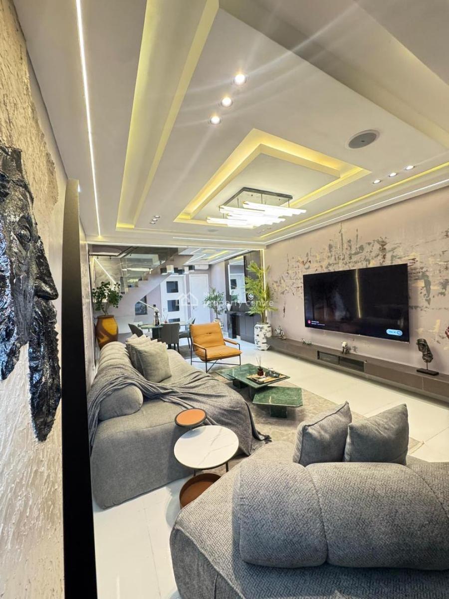 Luxury 2 Bedroom Maisonette, Freedom Way, Lekki Phase 1, Lekki, Lagos, Flat / Apartment Short Let
