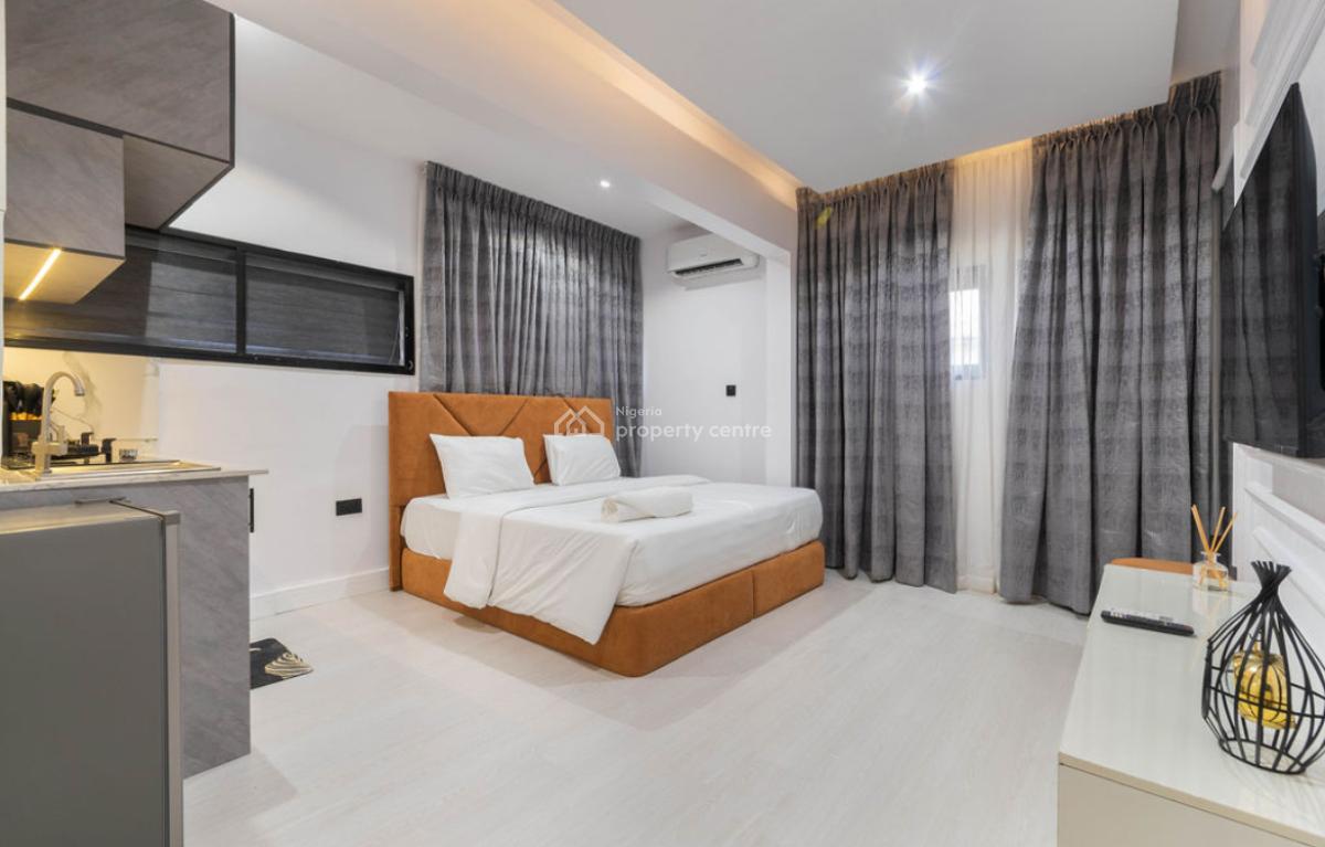 Premium  1-bedroom Apartment with Luxury Finishes, Admiralty, Lekki Phase 1, Lekki, Lagos, Flat / Apartment Short Let