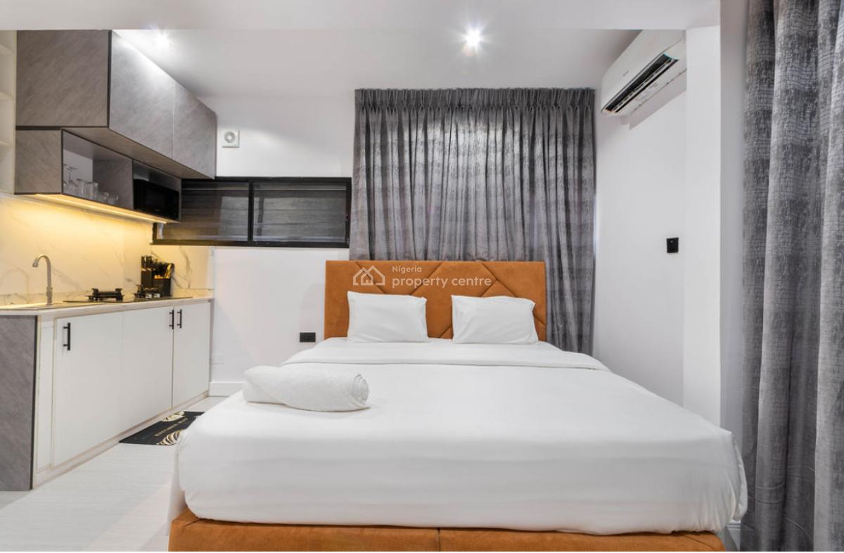 Premium  1-bedroom Apartment with Luxury Finishes, Admiralty, Lekki Phase 1, Lekki, Lagos, Flat / Apartment Short Let