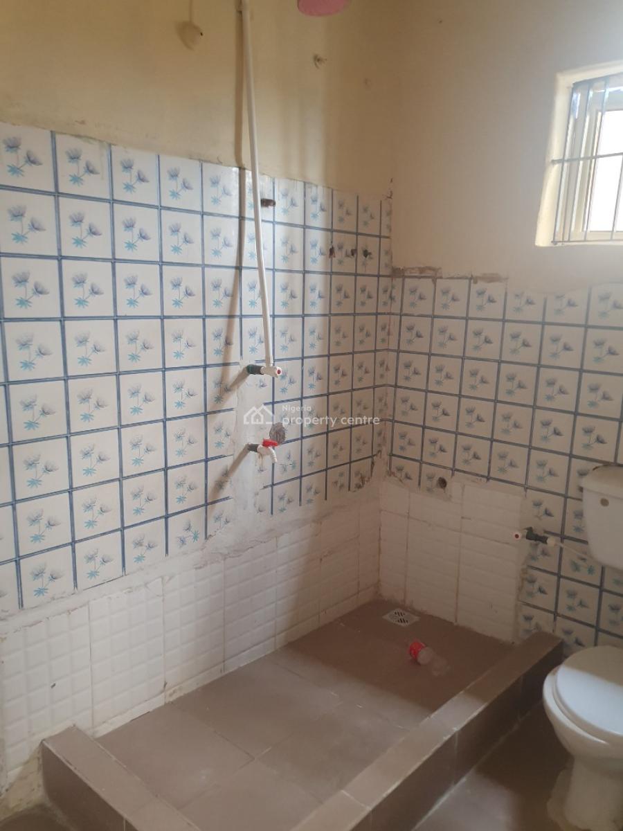 Newly Renovated 3bedroom Flat at Ikosi Ketu, Ikosi Ketu, Ikosi, Ketu, Lagos, Flat / Apartment for Rent