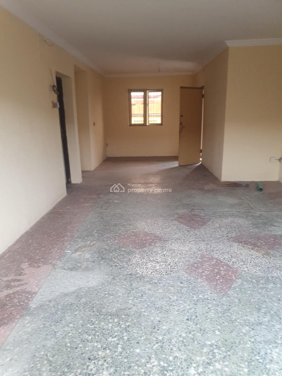 Newly Renovated 3bedroom Flat at Ikosi Ketu, Ikosi Ketu, Ikosi, Ketu, Lagos, Flat / Apartment for Rent