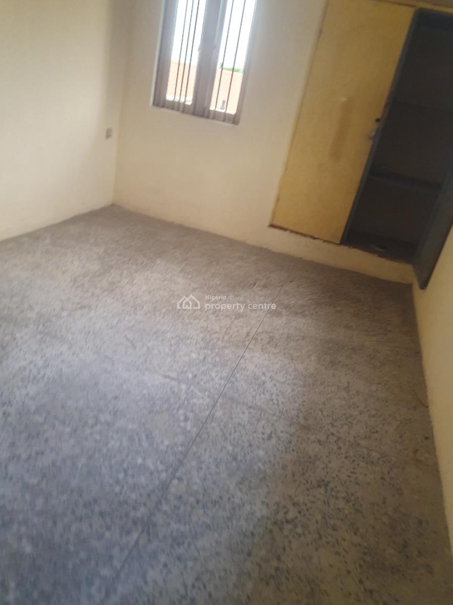 Newly Renovated 3bedroom Flat at Ikosi Ketu, Ikosi Ketu, Ikosi, Ketu, Lagos, Flat / Apartment for Rent