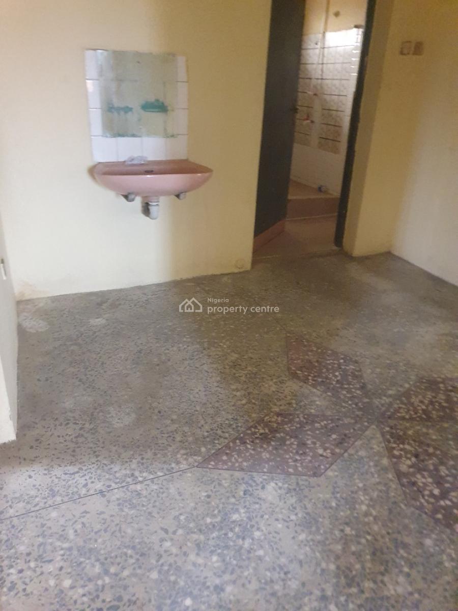 Newly Renovated 3bedroom Flat at Ikosi Ketu, Ikosi Ketu, Ikosi, Ketu, Lagos, Flat / Apartment for Rent