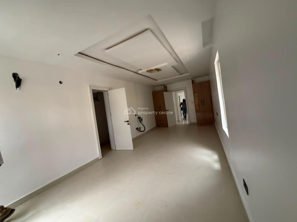 Standard 4 Bedroom, Guzape District, Abuja, Terraced Duplex for Rent