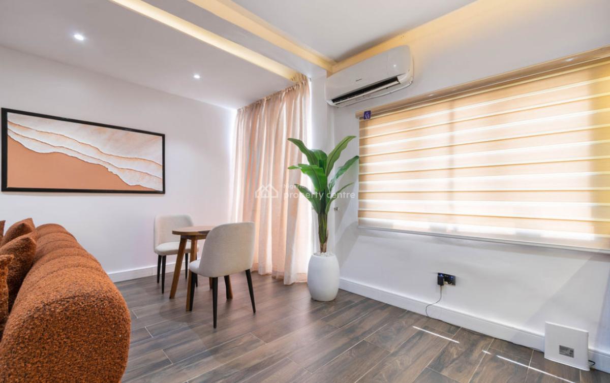 Beautifully Furnished Luxury 1-bedroom Apartment, Admiralty, Lekki Phase 1, Lekki, Lagos, Flat / Apartment Short Let