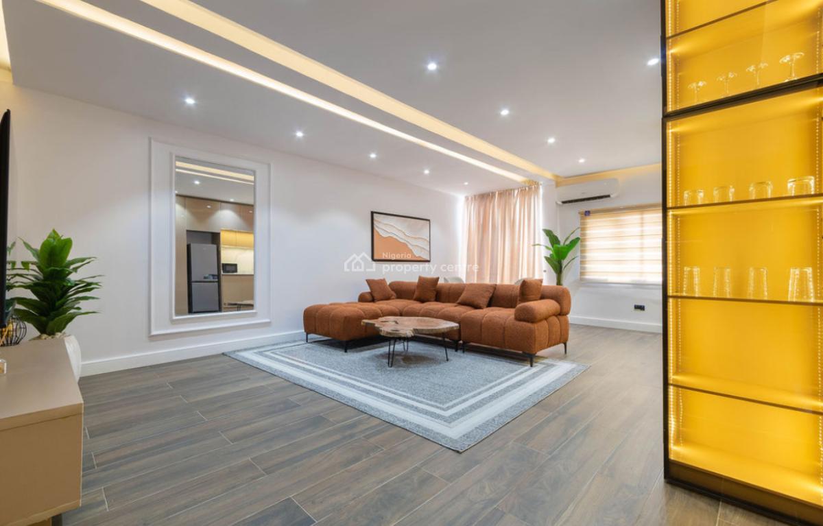 Beautifully Furnished Luxury 1-bedroom Apartment, Admiralty, Lekki Phase 1, Lekki, Lagos, Flat / Apartment Short Let