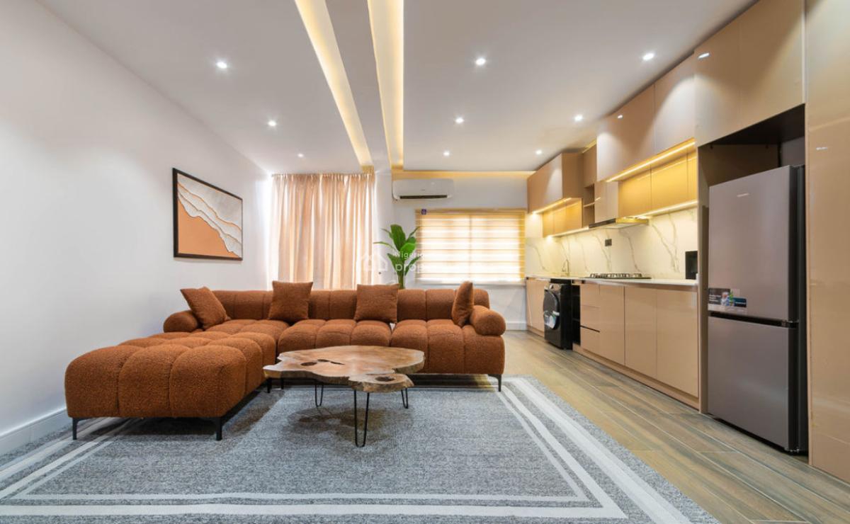 Beautifully Furnished Luxury 1-bedroom Apartment, Admiralty, Lekki Phase 1, Lekki, Lagos, Flat / Apartment Short Let