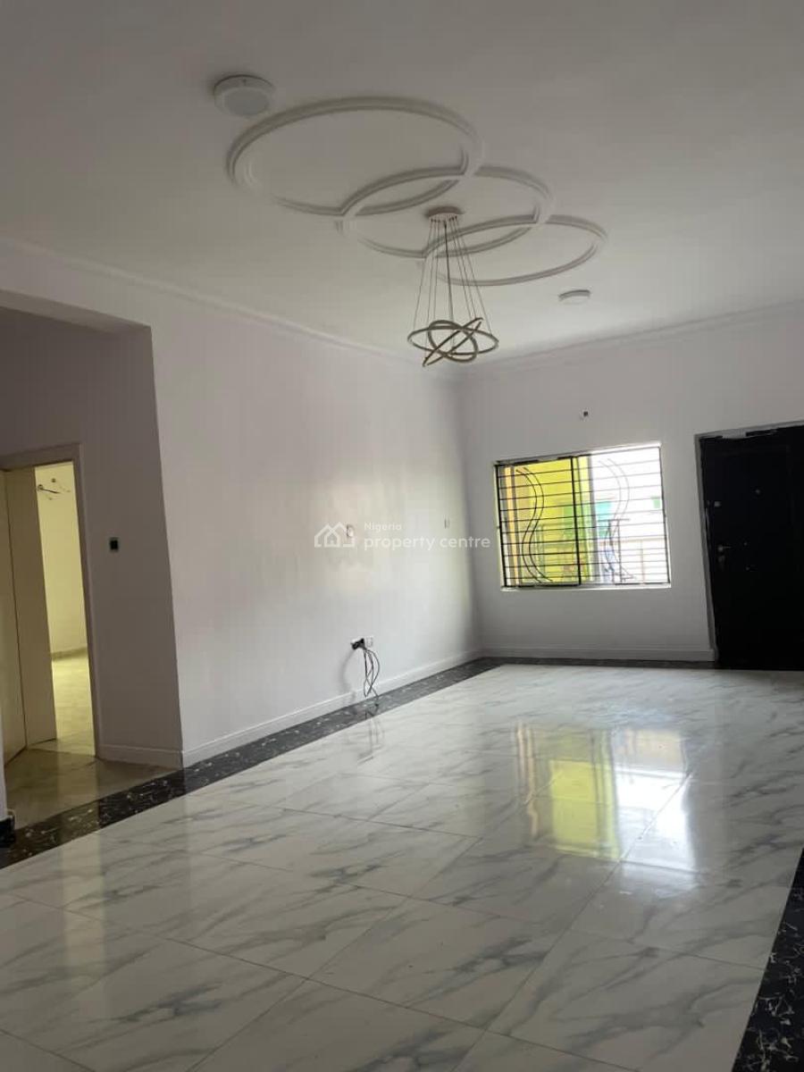 Specious Room and Parlor with Personal Meter, Chevron Drive, Lekki Expressway, Lekki, Lagos, Mini Flat (room and Parlour) for Rent