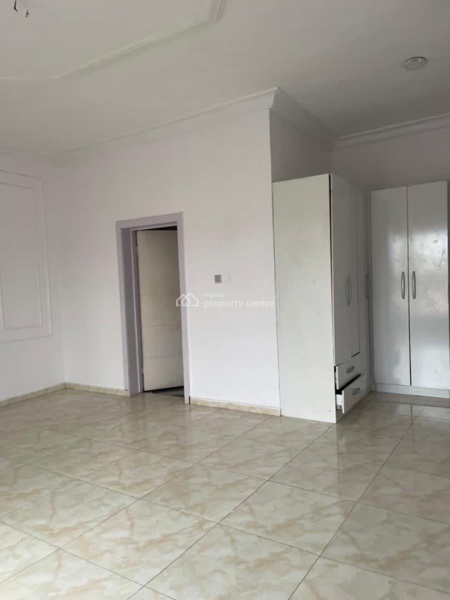 Specious Room and Parlor with Personal Meter, Chevron Drive, Lekki Expressway, Lekki, Lagos, Mini Flat (room and Parlour) for Rent