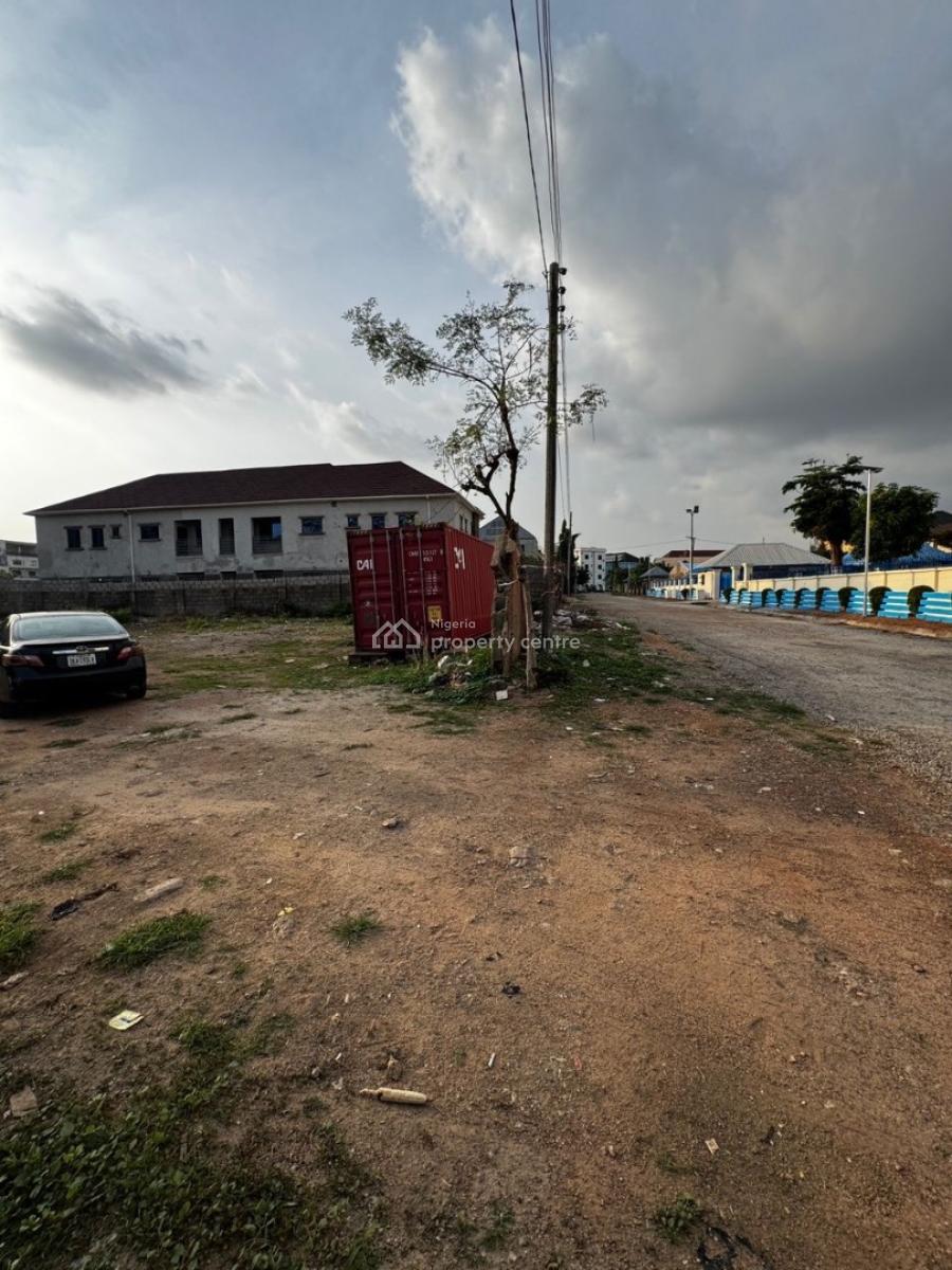 Residential Land  Located in Kado. Size: 1200+sqm Land Mark: Deeper Li, Kado, Abuja, Residential Land for Sale