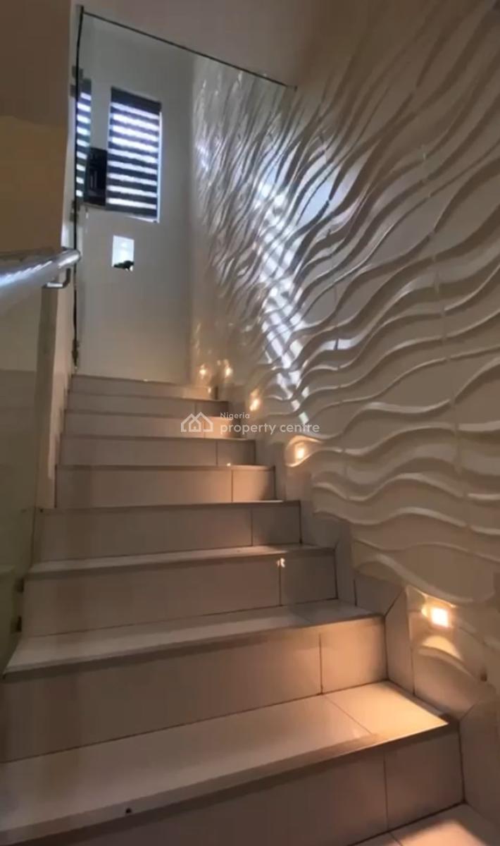 Luxury 5-bedroom Apartment Self Compound   with Modern Interiors, Lekki Phase 1, Lekki, Lagos, House Short Let