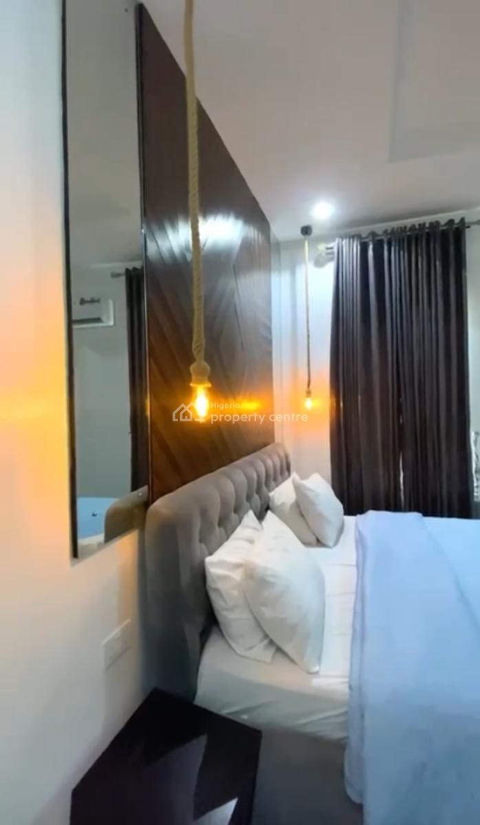 Luxury 5-bedroom Apartment Self Compound   with Modern Interiors, Lekki Phase 1, Lekki, Lagos, House Short Let