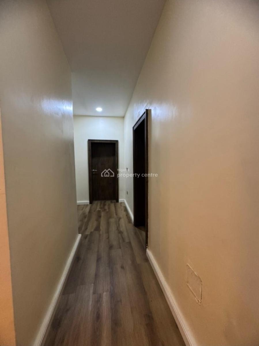 a Standard 3 Bedroom with Bq, By Jabi Lake, Jabi, Abuja, Flat / Apartment for Sale