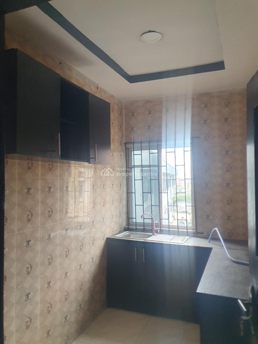 Newly Renovated Standard 2bedroom Flat in a Gated Nd Secure Area, Ikosi Ketu, Ikosi, Ketu, Lagos, Flat / Apartment for Rent