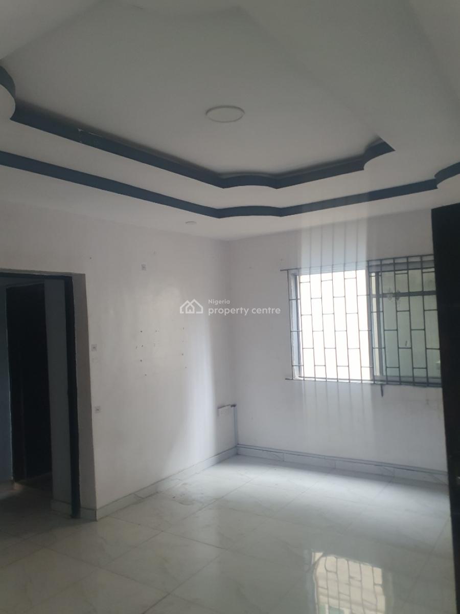 Newly Renovated Standard 2bedroom Flat in a Gated Nd Secure Area, Ikosi Ketu, Ikosi, Ketu, Lagos, Flat / Apartment for Rent