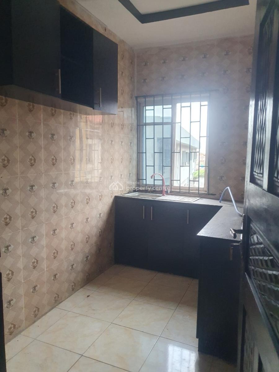 Newly Renovated Standard 2bedroom Flat in a Gated Nd Secure Area, Ikosi Ketu, Ikosi, Ketu, Lagos, Flat / Apartment for Rent