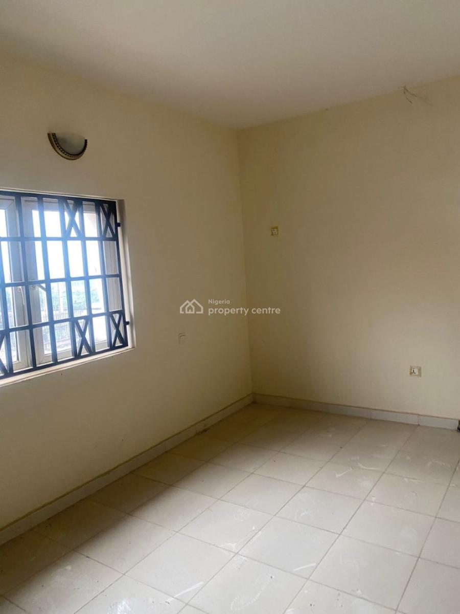 Spacious 1-bedroom Apartment, Lagos Homes, Gra Phase 1, Magodo, Lagos, Flat / Apartment for Sale