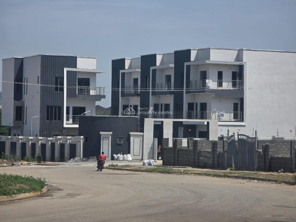 Luxury 5 Bedroom Duplex, 402, Yahira Crescent, Karimo, Karmo, Abuja, Terraced Duplex for Sale