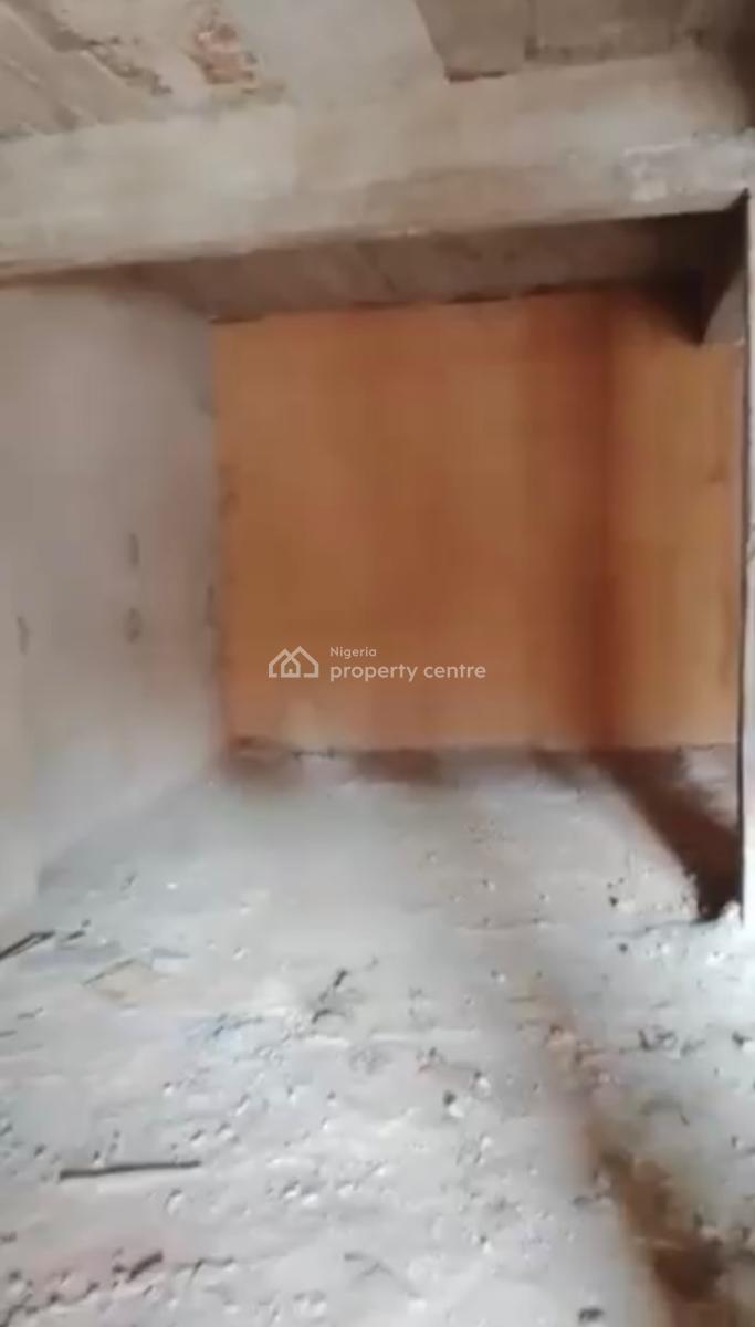 a Big Warehouse Seating on 300sqm, Ebute Meta, Yaba, Lagos, Commercial Property for Rent