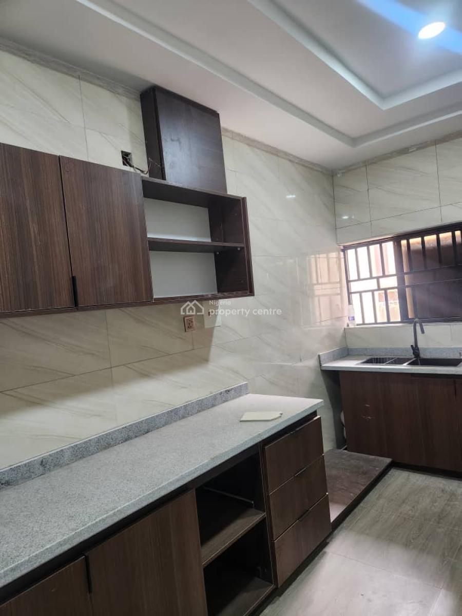 Tastefully Finished and Renovated 3 Bedroom, Asokoro District, Abuja, Flat / Apartment for Rent