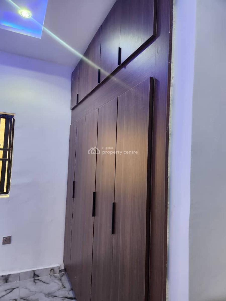 Tastefully Finished and Renovated 3 Bedroom, Asokoro District, Abuja, Flat / Apartment for Rent